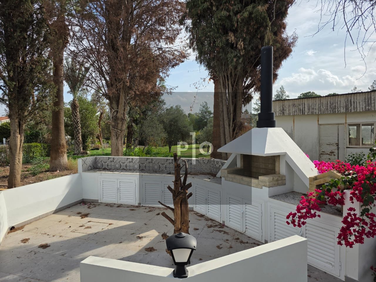 6 Bedroom town house in Lakatameia, Nicosia